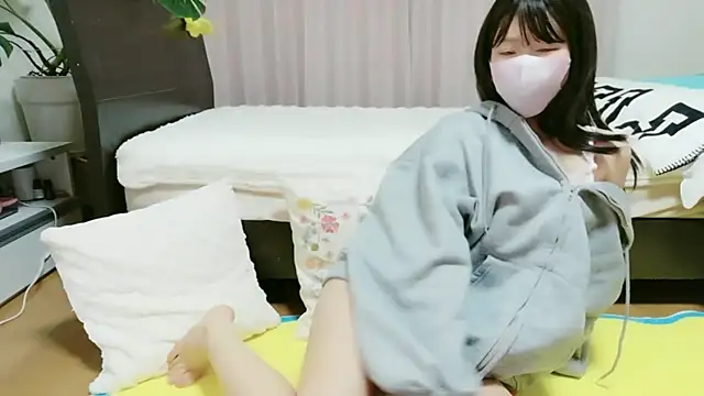 Saran chan online show from 03/07/26, 10:12