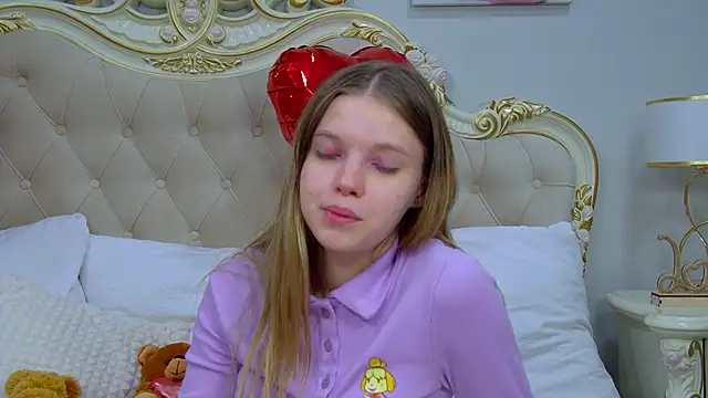 HallyBradley online show from 03/03/26, 11:16