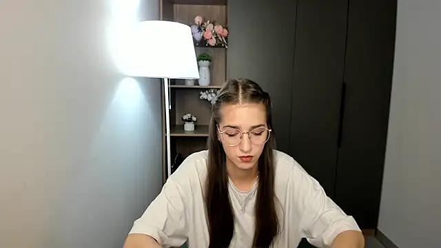 ClarineCasebolt online show from 02/12/26, 03:12