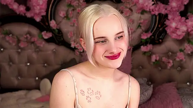 KirstinMcgeady online show from 03/17/26, 11:24