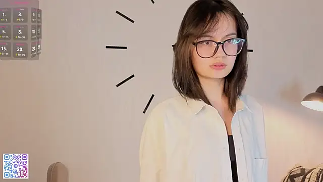 BeatrisRosel online show from 04/01/26, 07:11