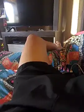 Aislan19 online show from 03/28/26, 03:55