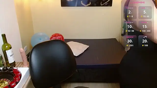 Eve Bennett online show from 04/20/26, 06:31