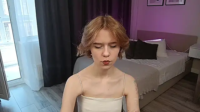 Snapshot of MyBabyLana chatting on 06/05/26, 11:05 MyBabyLana online show from 06/05/26, 11:05