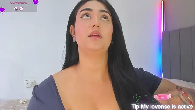 Snapshot of Curvy_sweet chatting on 03/21/26, 07:50 Curvy sweet online show from 03/21/26, 07:50