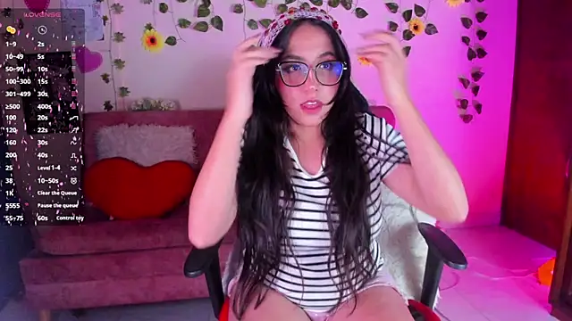 Hanna Tm online show from 03/18/26, 02:04