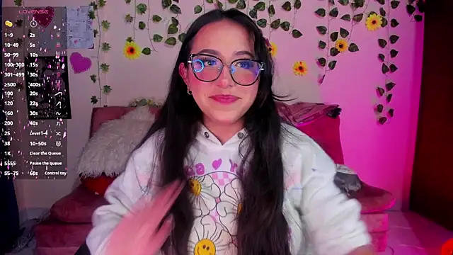 Hanna Tm online show from 03/19/26, 02:15