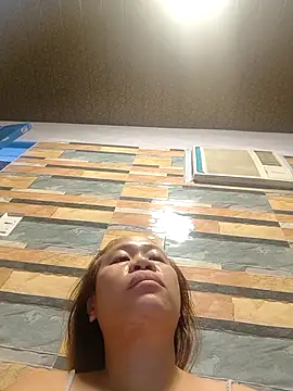 squirtshantal online show from 10/13/25, 02:55