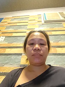 squirtshantal online show from 04/10/26, 07:57