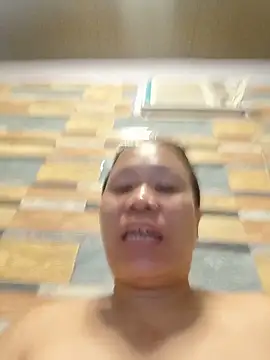 squirtshantal online show from 05/18/26, 04:07
