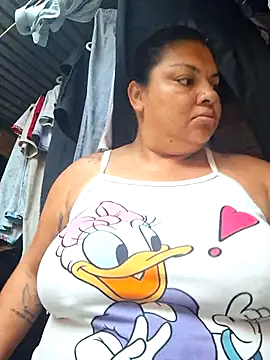 Juli Powl online show from 02/15/26, 11:41