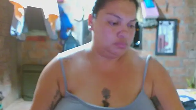 Juli Powl online show from 03/08/26, 01:36