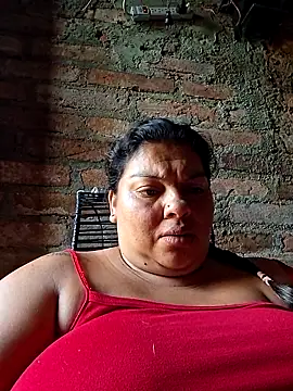 Juli Powl online show from 05/10/26, 01:16
