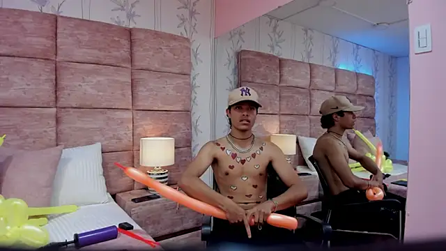 Escanor Hot online show from 02/14/26, 08:38