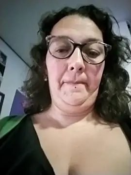  Saraqueen online show from 02/19/26, 03:57