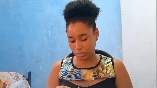 Snapshot of MadelynStamant chatting on 02/19/26, 12:23 MadelynStamant online show from 02/19/26, 12:23