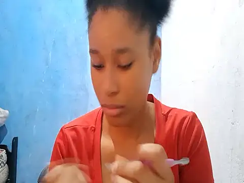 Snapshot of MadelynStamant chatting on 03/06/26, 12:23 MadelynStamant online show from 03/06/26, 12:23