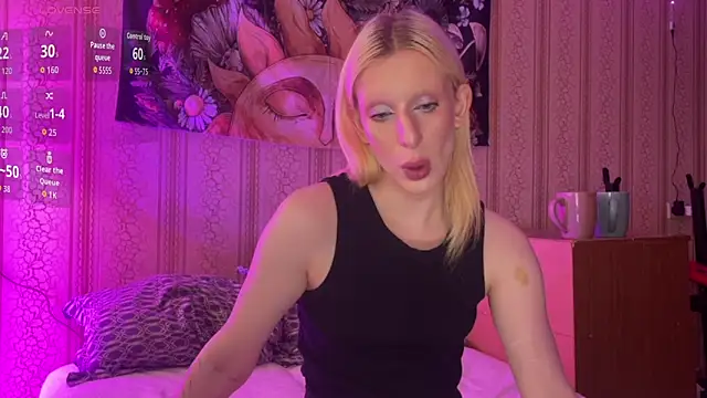 LexieWintour online show from 02/15/26, 10:03