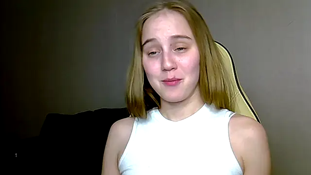 christimontero online show from 03/04/26, 07:53