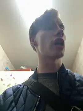 Snapshot of Erick_Wilson chatting on 12/18/25, 06:52 Erick Wilson online show from 12/18/25, 06:52