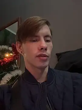 Snapshot of Erick_Wilson chatting on 12/21/25, 05:36 Erick Wilson online show from 12/21/25, 05:36