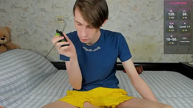 Snapshot of Erick_Wilson chatting on 02/21/26, 07:53 Erick Wilson online show from 02/21/26, 07:53