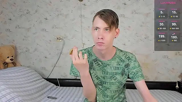 Snapshot of Erick_Wilson chatting on 03/05/26, 08:32 Erick Wilson online show from 03/05/26, 08:32