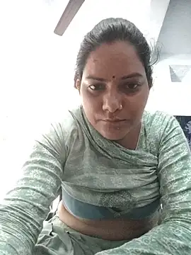 Anushka Singh0 online show from 06/07/26, 04:16