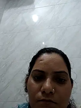 Snapshot of Anushka_Singh0 chatting on 06/17/26, 04:52 Anushka Singh0 online show from 06/17/26, 04:52