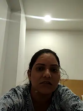 Snapshot of Anushka_Singh0 chatting on 06/20/26, 03:26 Anushka Singh0 online show from 06/20/26, 03:26