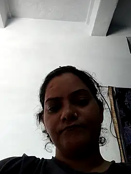 Snapshot of Anushka_Singh0 chatting on 06/26/26, 05:34 Anushka Singh0 online show from 06/26/26, 05:34