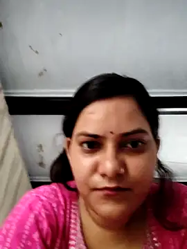 Snapshot of Anushka_Singh0 chatting on 07/18/26, 01:04 Anushka Singh0 online show from 07/18/26, 01:04