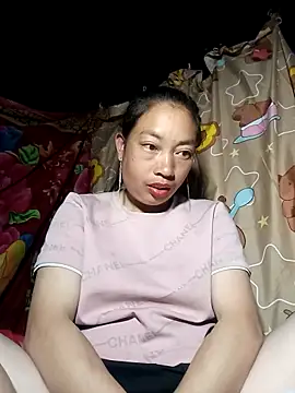 Susuu5790 online show from 04/12/26, 08:47