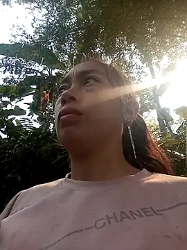 Susuu5790 online show from 04/14/26, 08:31