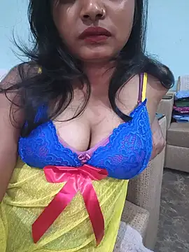 Snapshot of Priya_sexy699 chatting on 07/10/26, 04:53 Priya sexy699 online show from 07/10/26, 04:53