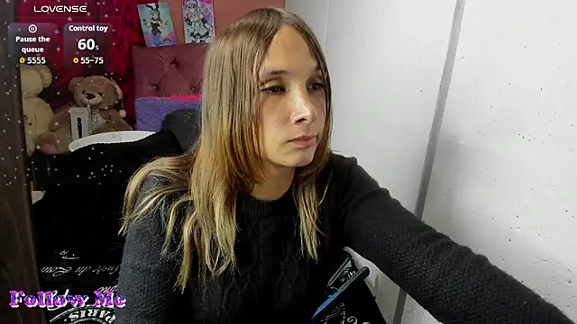 Tiffanny bunny97 online show from 04/16/26, 11:07