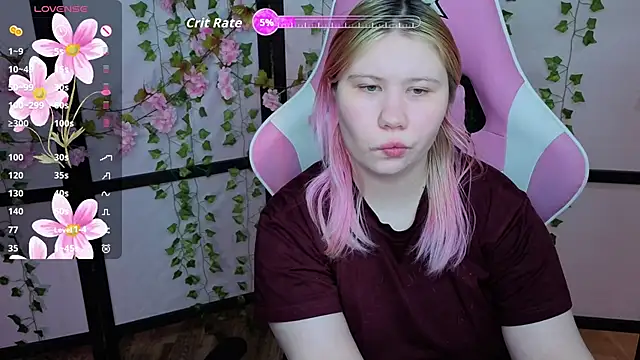 Snapshot of kitsune_little chatting on 05/10/26, 08:36 kitsune little online show from 05/10/26, 08:36