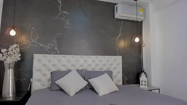 Samantha Dupre online show from 03/07/26, 10:40