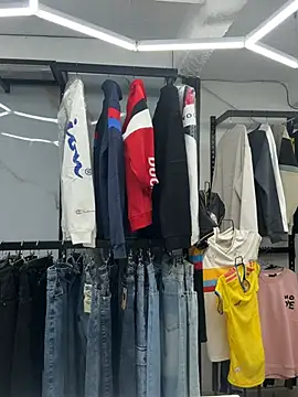 Miss Bella Flame online show from 04/07/26, 04:51