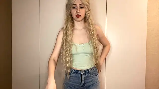 LudieWestre online show from 02/28/26, 05:03