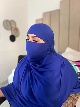 rashaaa  online show from 03/12/26, 03:56