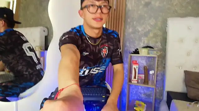 Dark Nico online show from 03/31/26, 03:52