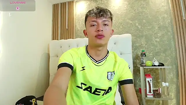 Dark Nico online show from 04/11/26, 04:06