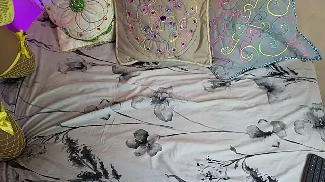 BySabrina online show from 07/28/26, 01:21