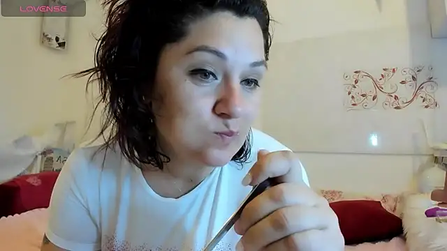 EVELYNA88 online show from 07/14/26, 08:19