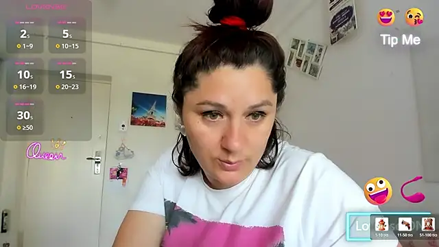 EVELYNA88 online show from 07/15/26, 11:15