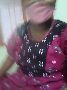tamilkaviya431 online show from 06/26/26, 12:42