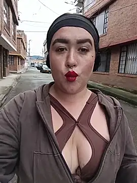 Freckless  online show from 04/15/26, 07:32