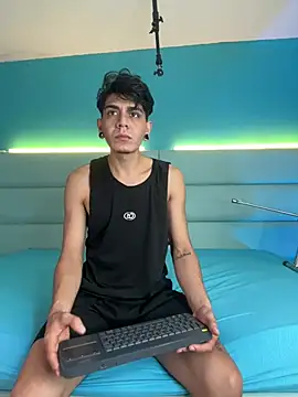 abrilandjulian online show from 02/23/26, 12:02