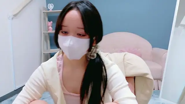 Yuna chan  online show from 03/10/26, 06:29